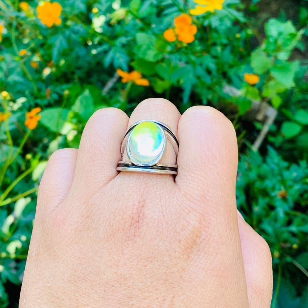 NEW | Moonstone Ring - Picture 3 of 5